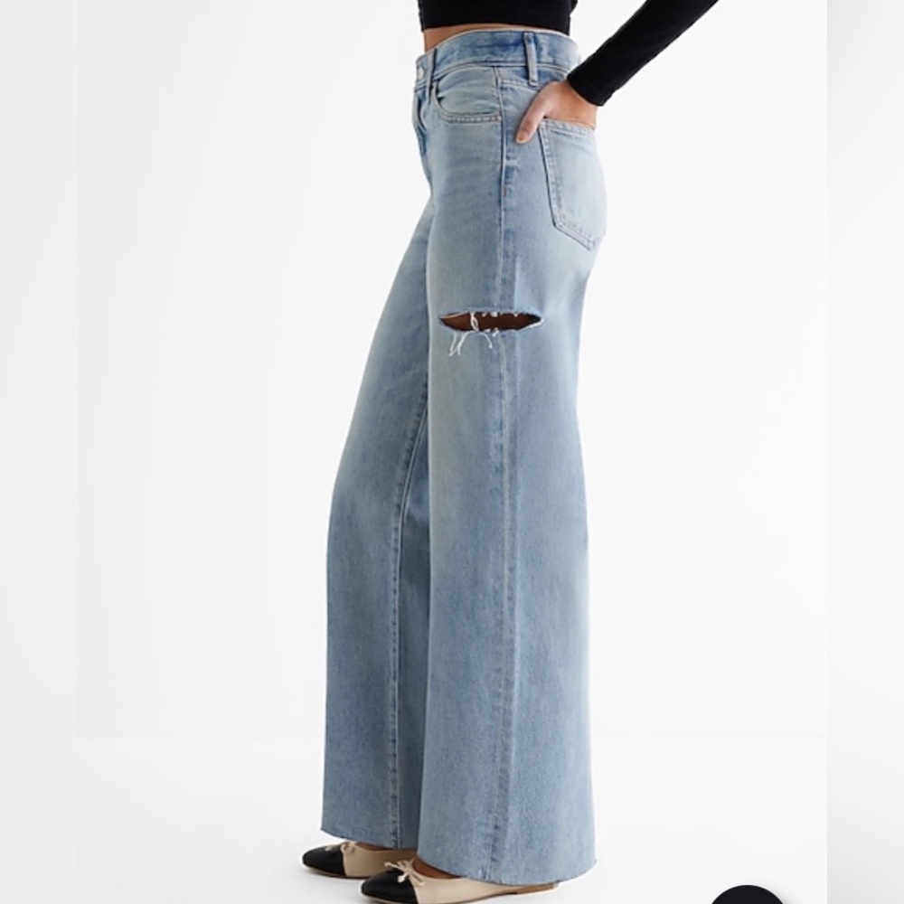 Express High-Rise Wide-Leg Raw-Hem Ripped Jeans
